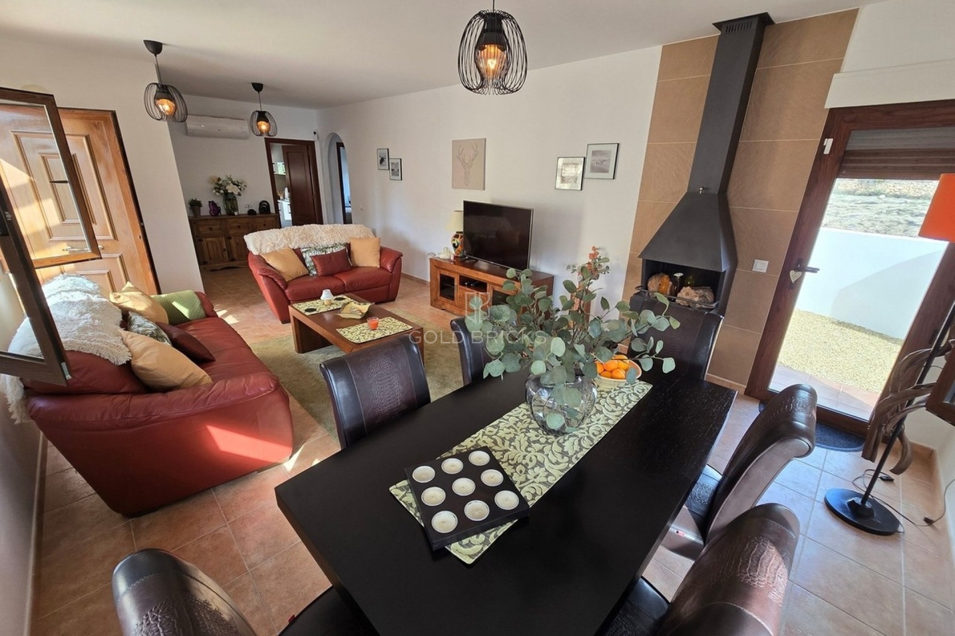 Revente ·  · Cariatiz