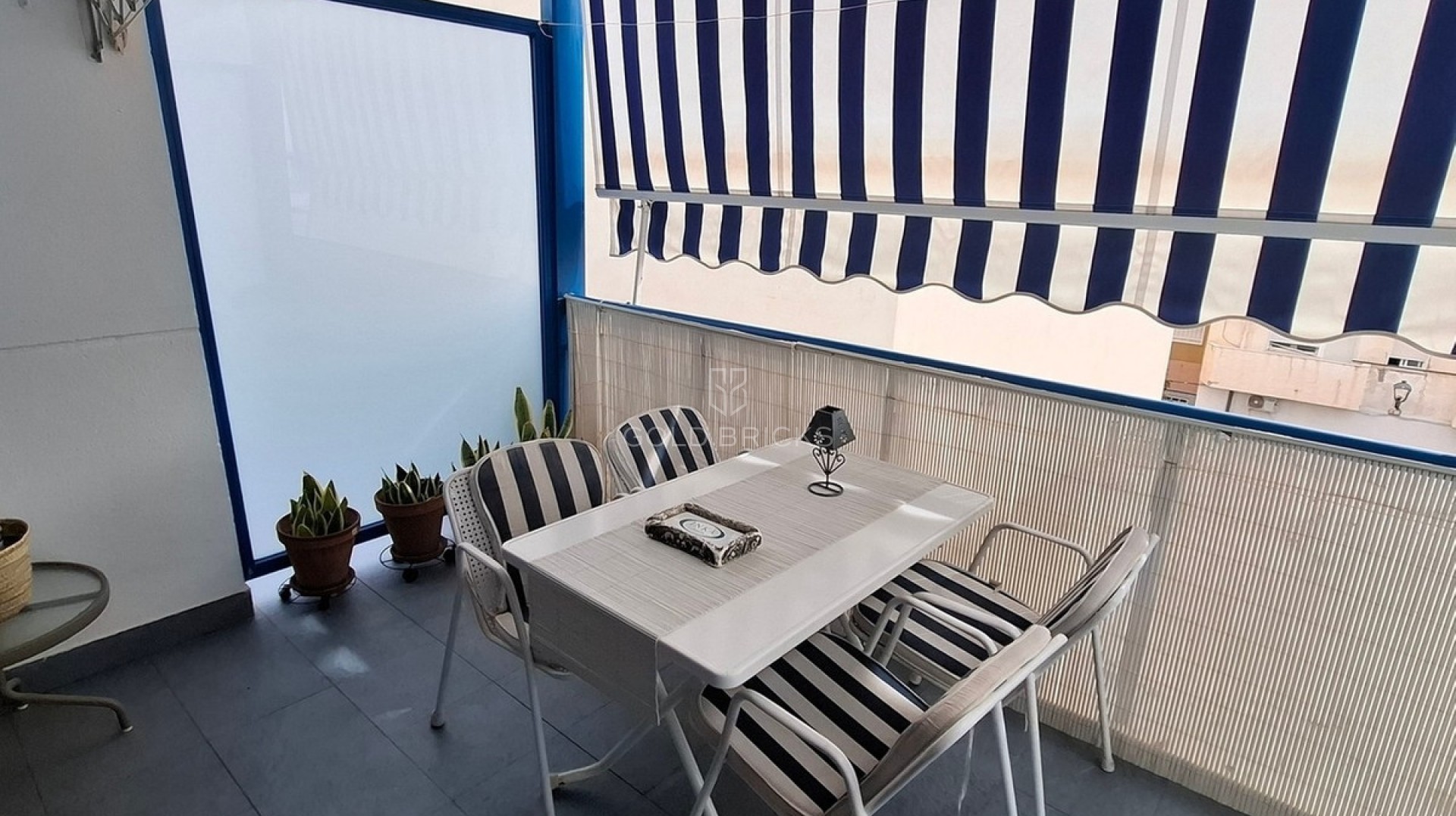  · Revente · Garrucha · Garrucha