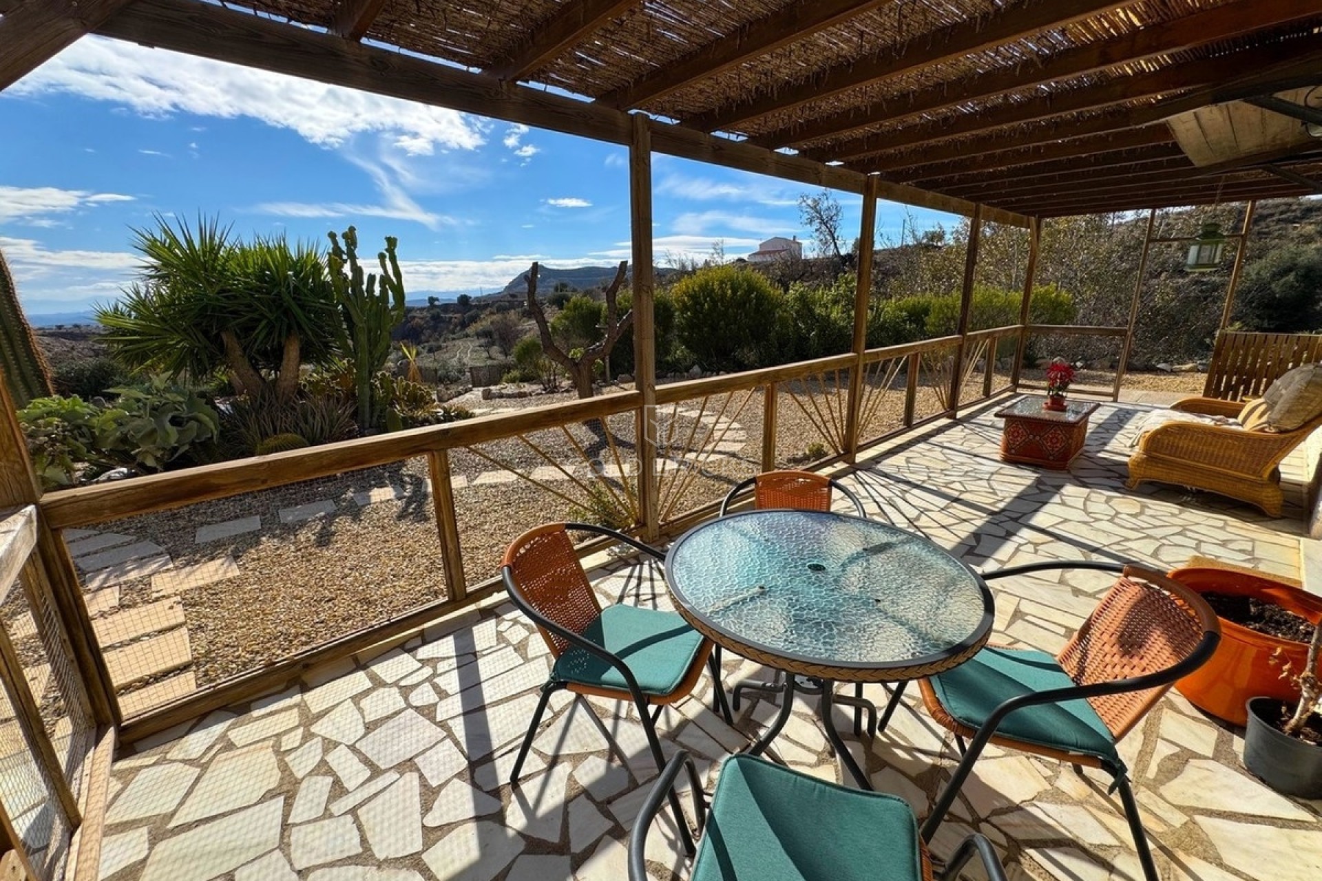 Revente ·  · Huércal-Overa