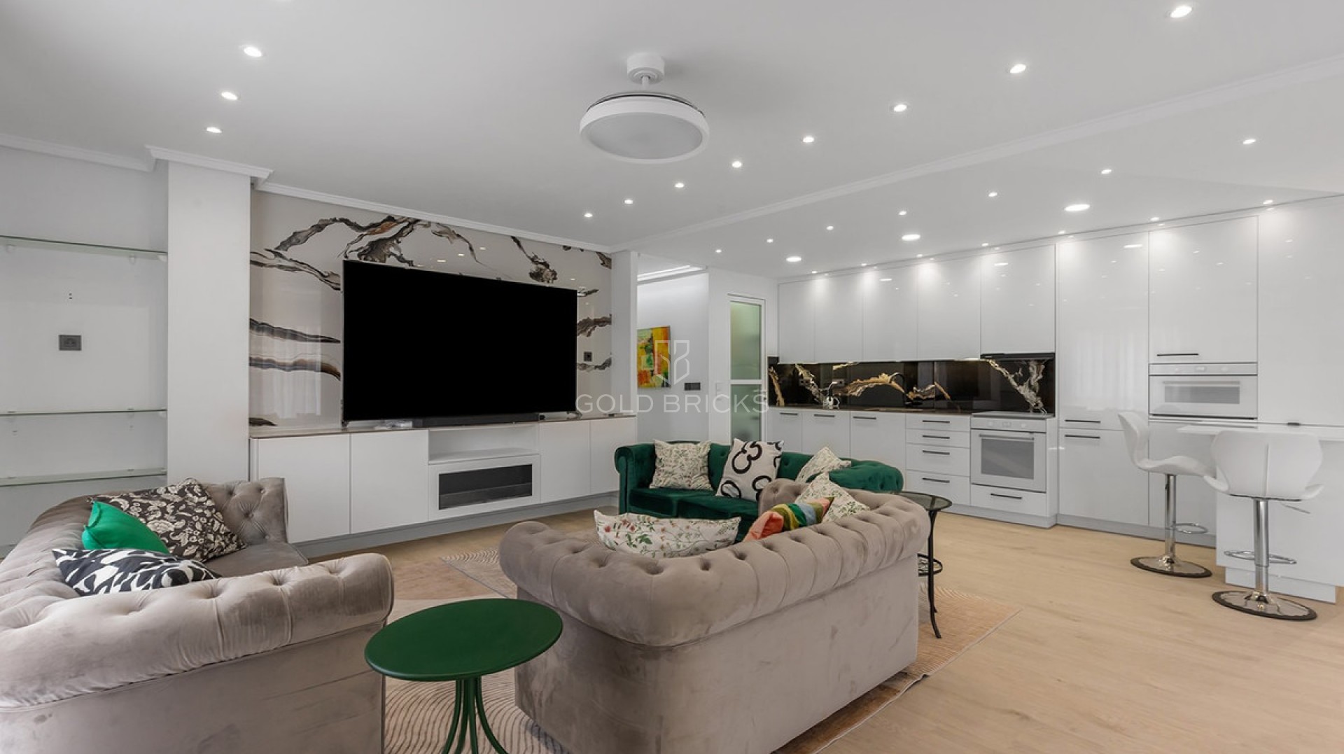  · Revente · Los Montesinos · Los Montesinos Centro