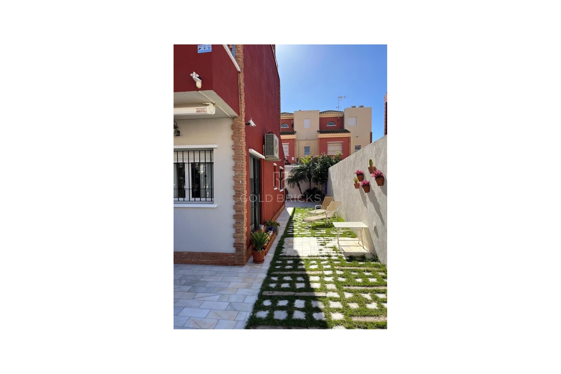 Revente ·  · Pilar de la Horadada · Torre De La Horadada