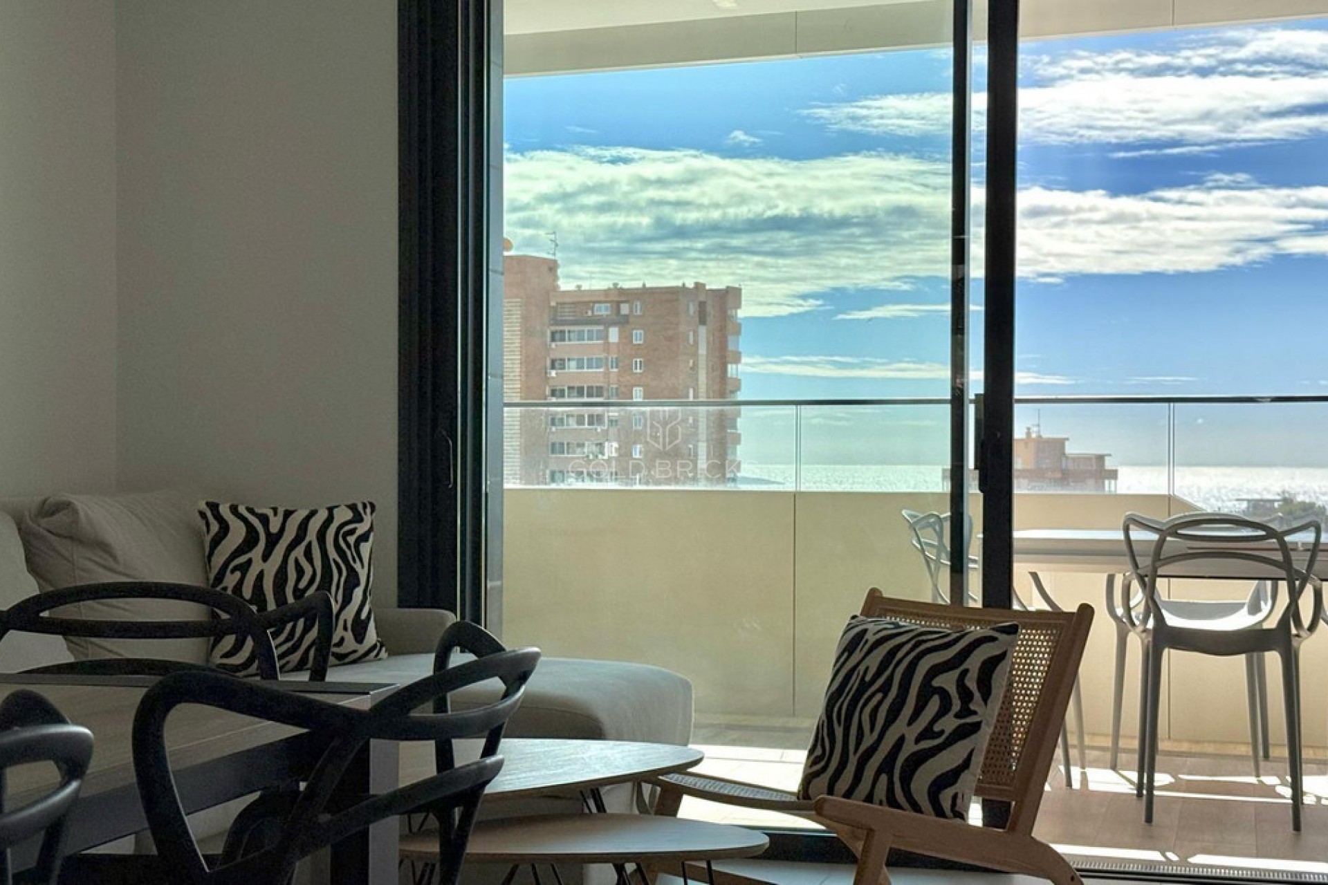 Sale · Apartment - Middle Floor Apartment · Finestrat