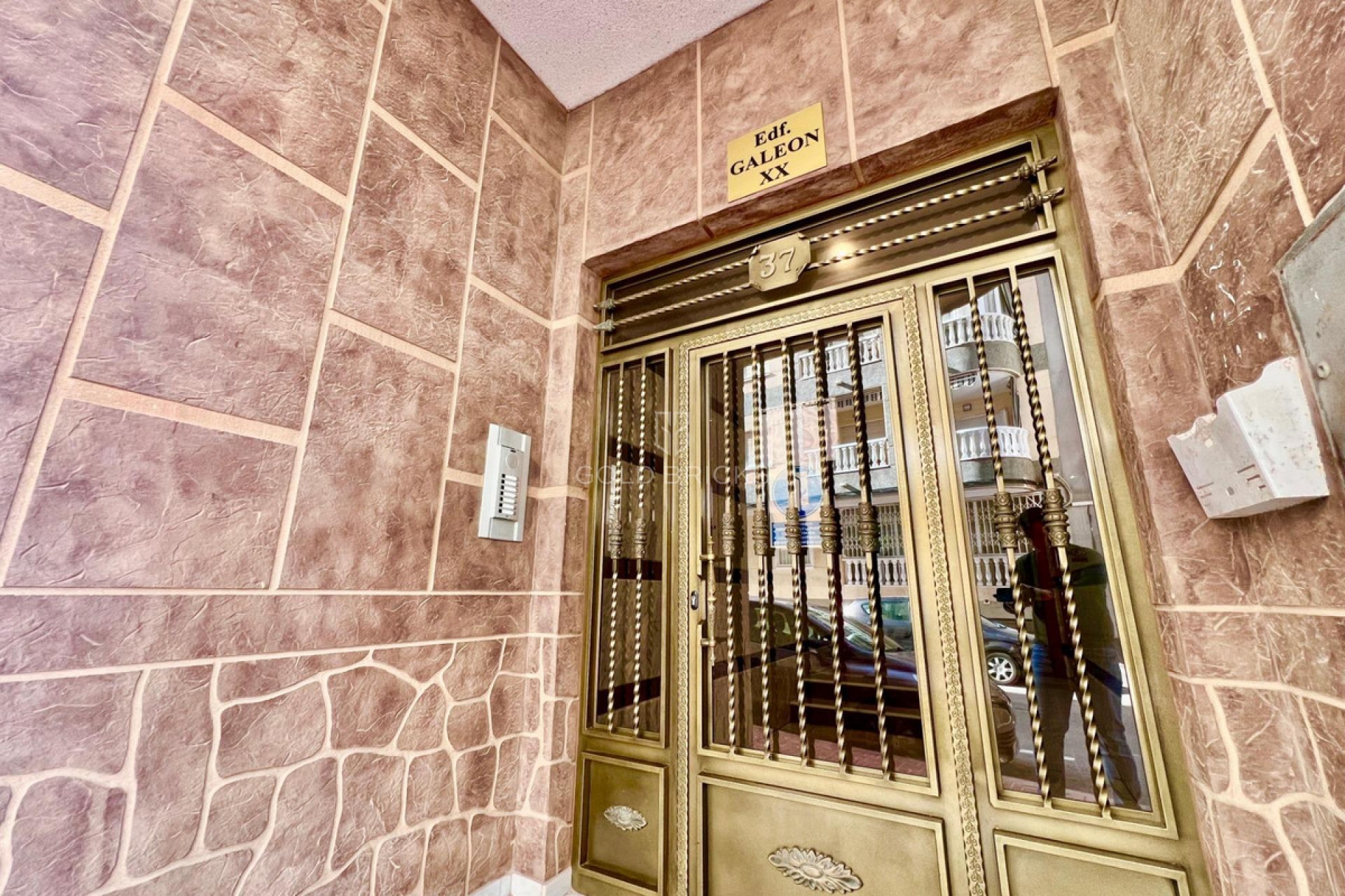 Sale · Apartment - Middle Floor Apartment · Torrevieja · Torrevieja Centro