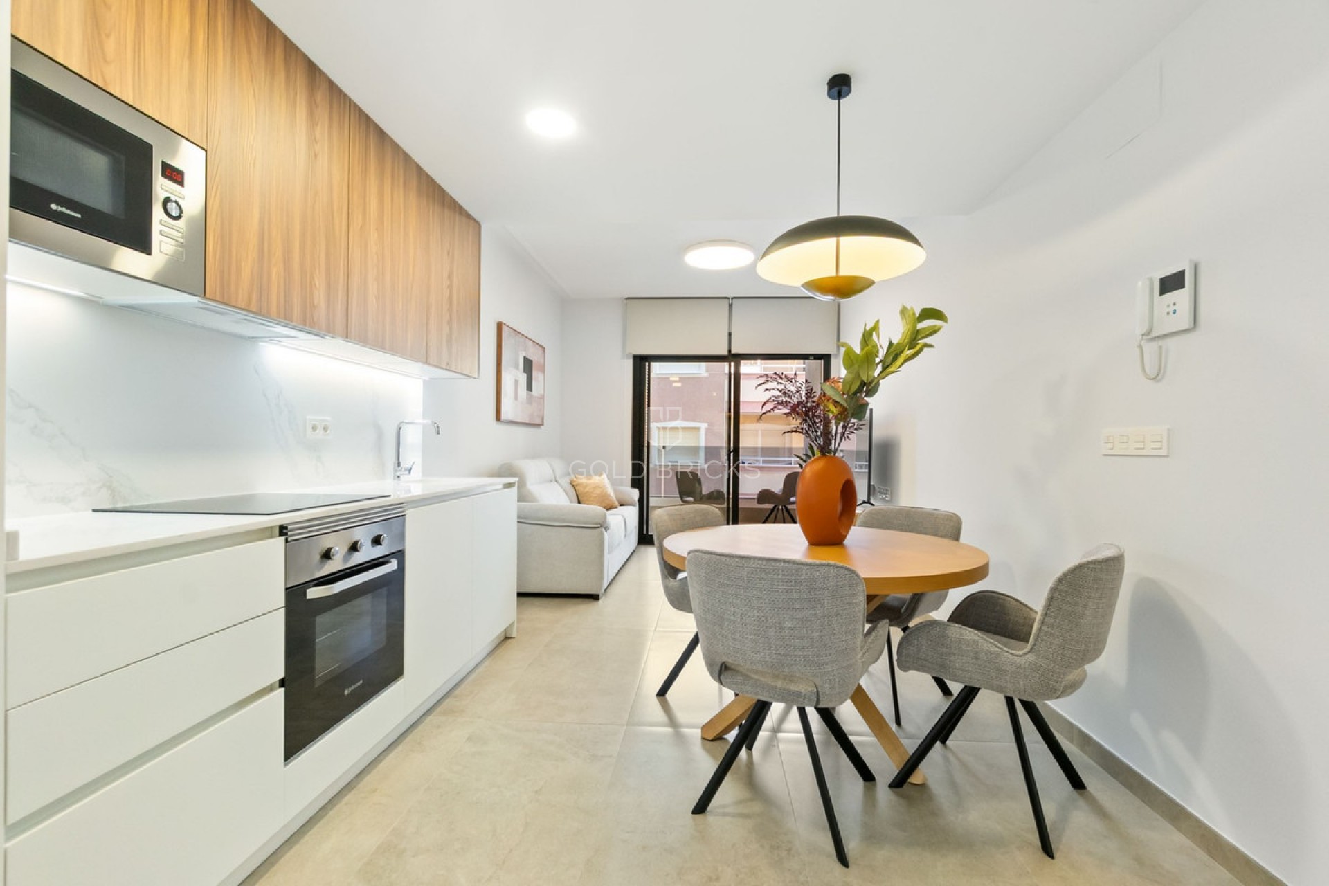 Sale · Apartment - Middle Floor Apartment · Torrevieja · Torrevieja Centro