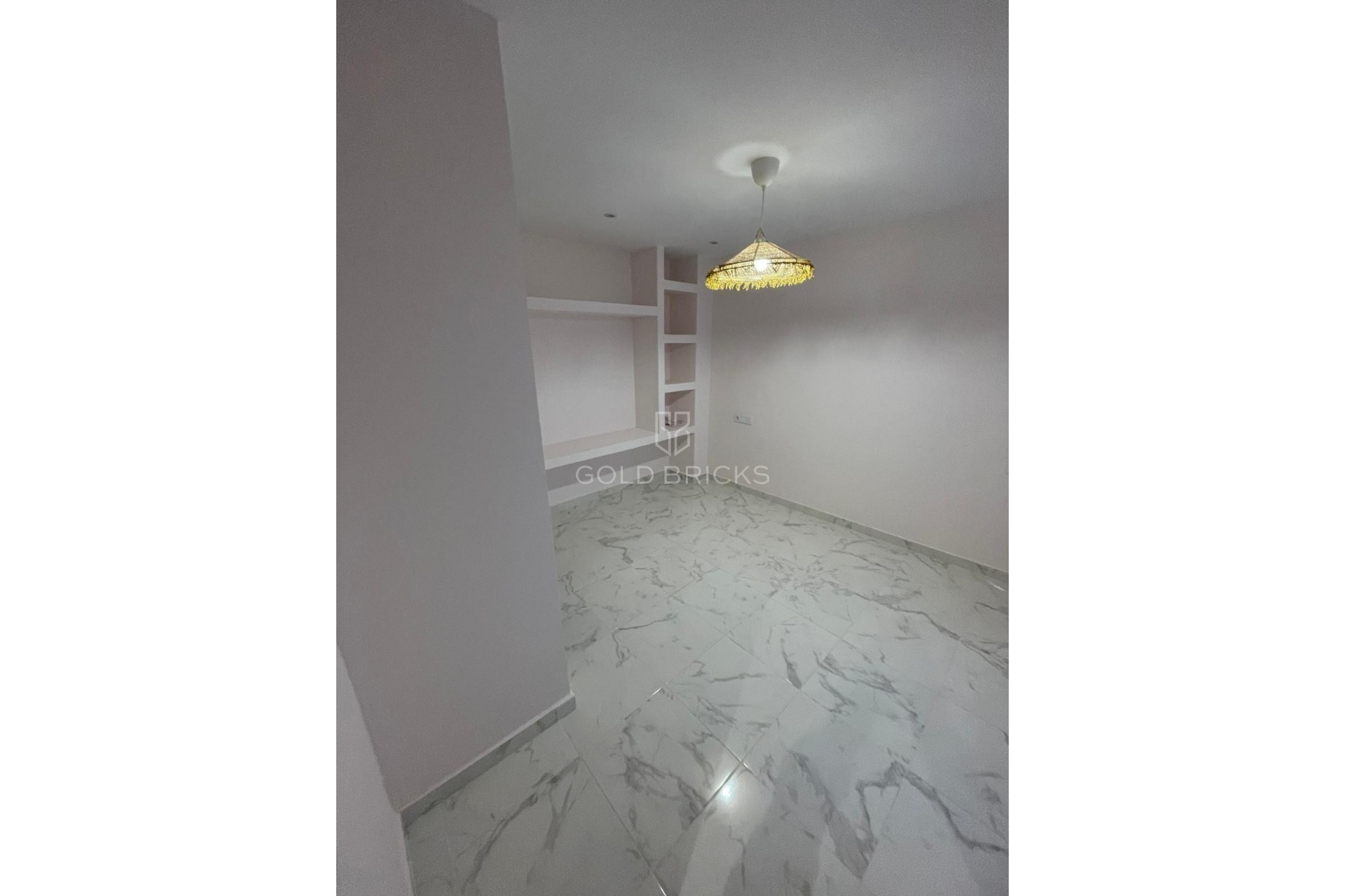 Sale · Apartment - Middle Floor Apartment · Torrevieja · Torrevieja Centro