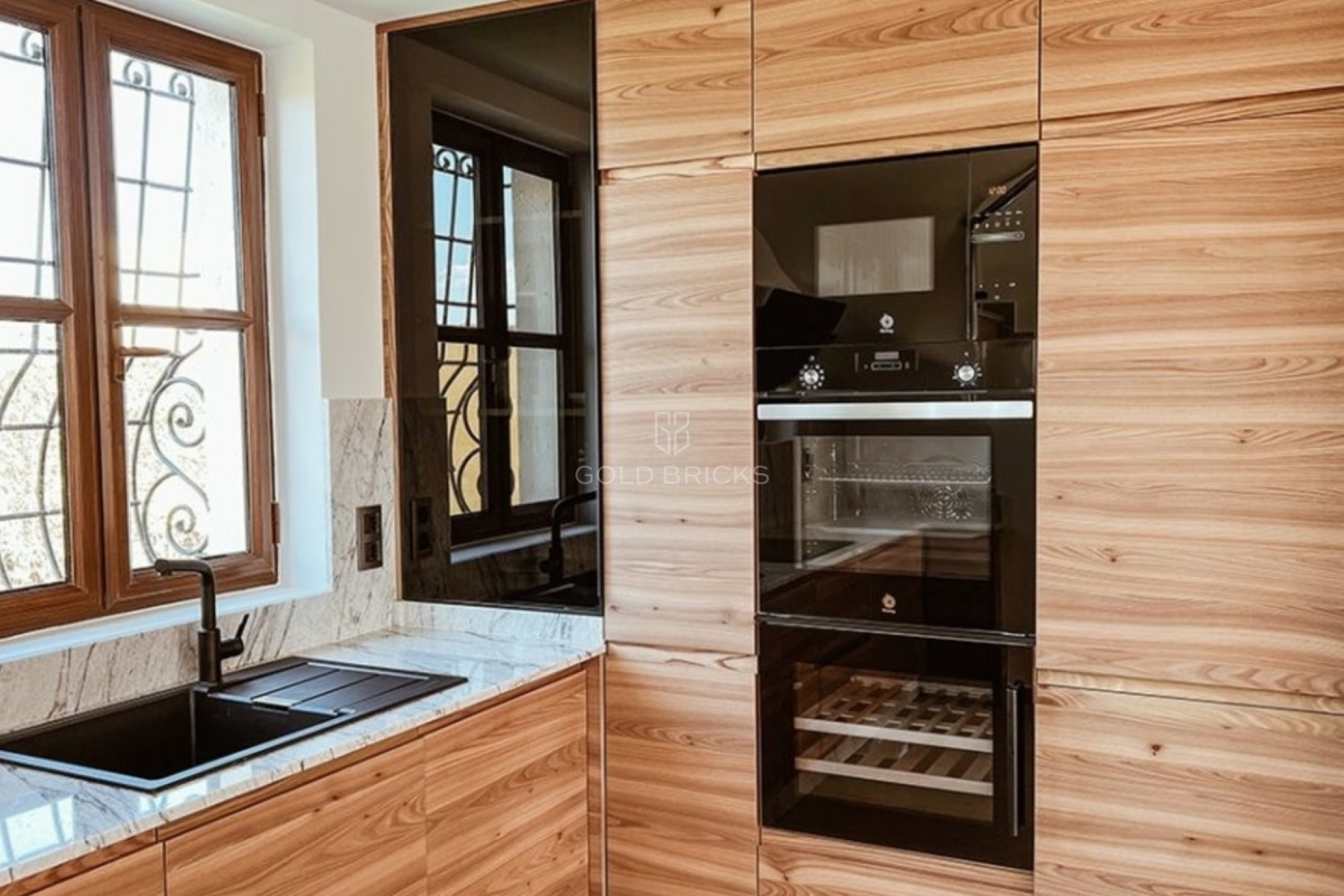 Sale · House - Detached Villa · Desert Springs