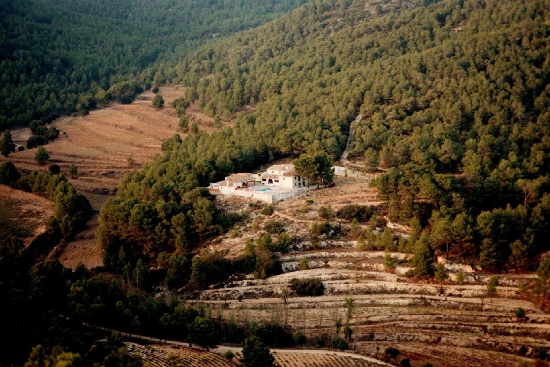 Sale · House - Detached Villa · Onil · Onil Centro