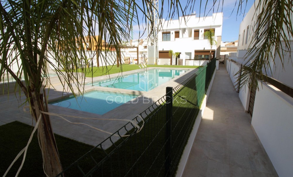 Town House - New Build - Pilar de la Horadada - GB-37590
