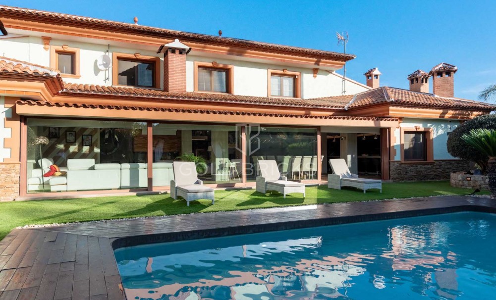 Villa - Återförsäljning - Calpe - 31884