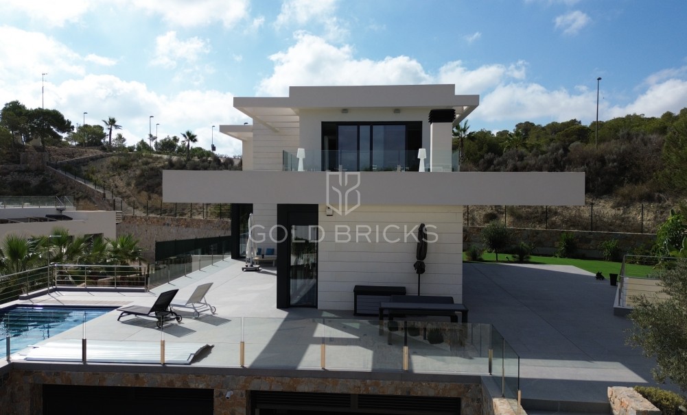 Villa · Återförsäljning · Las Colinas Golf Resort · Las Colinas Golf Resort