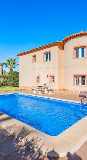 Villa - Resale - Orihuela Costa - Cabo Roig