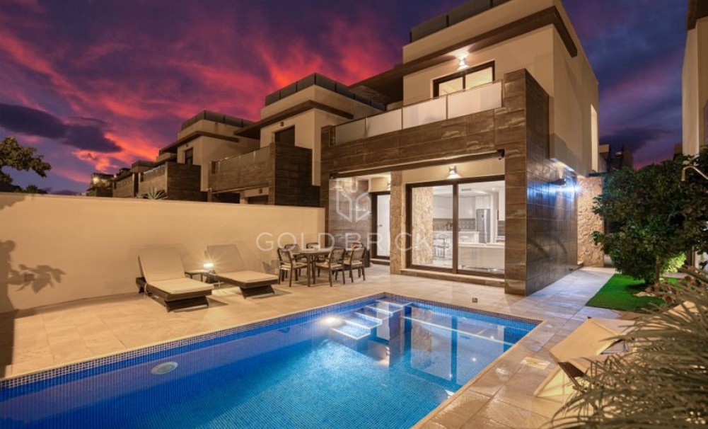 Villa - Resale - Torre de la Horadada - GBM-2002