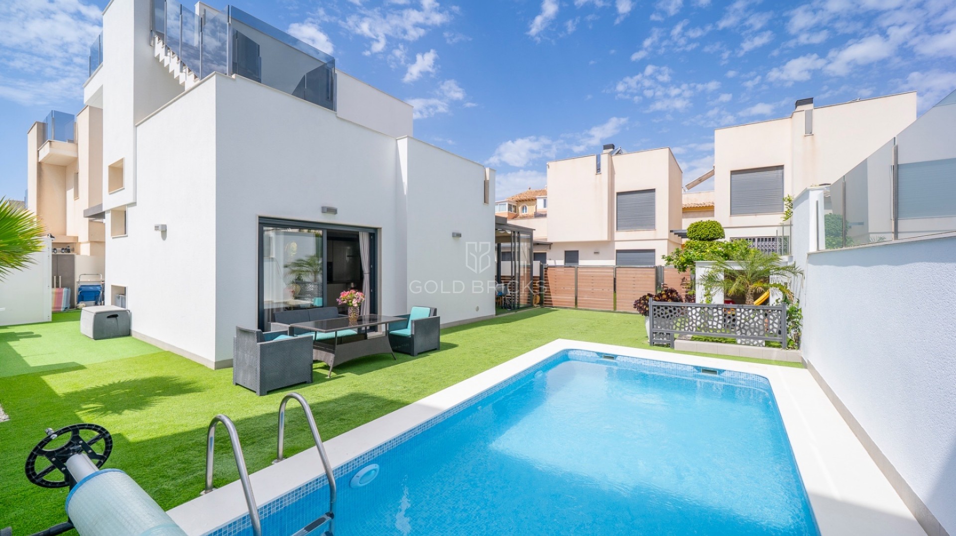 Villa · Resale · Torrevieja · Torrevieja