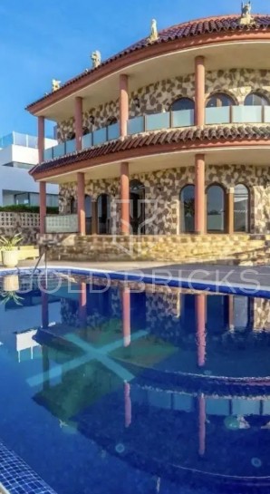 Villa - Sprzedaż - Orihuela Costa - La Zenia
