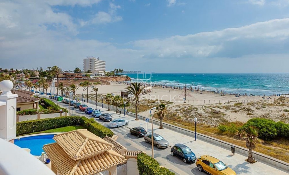 Villa · Wederverkoop · Orihuela Costa · La Zenia