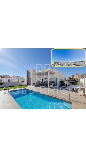 Vrijstaande villa - Wederverkoop - Orihuela Costa - Villamartín