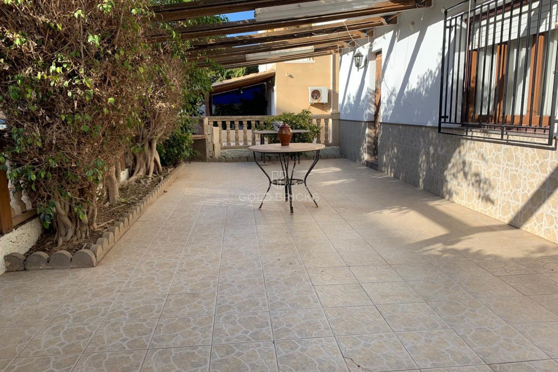 Wederverkoop ·  · Águilas · Águilas Centro