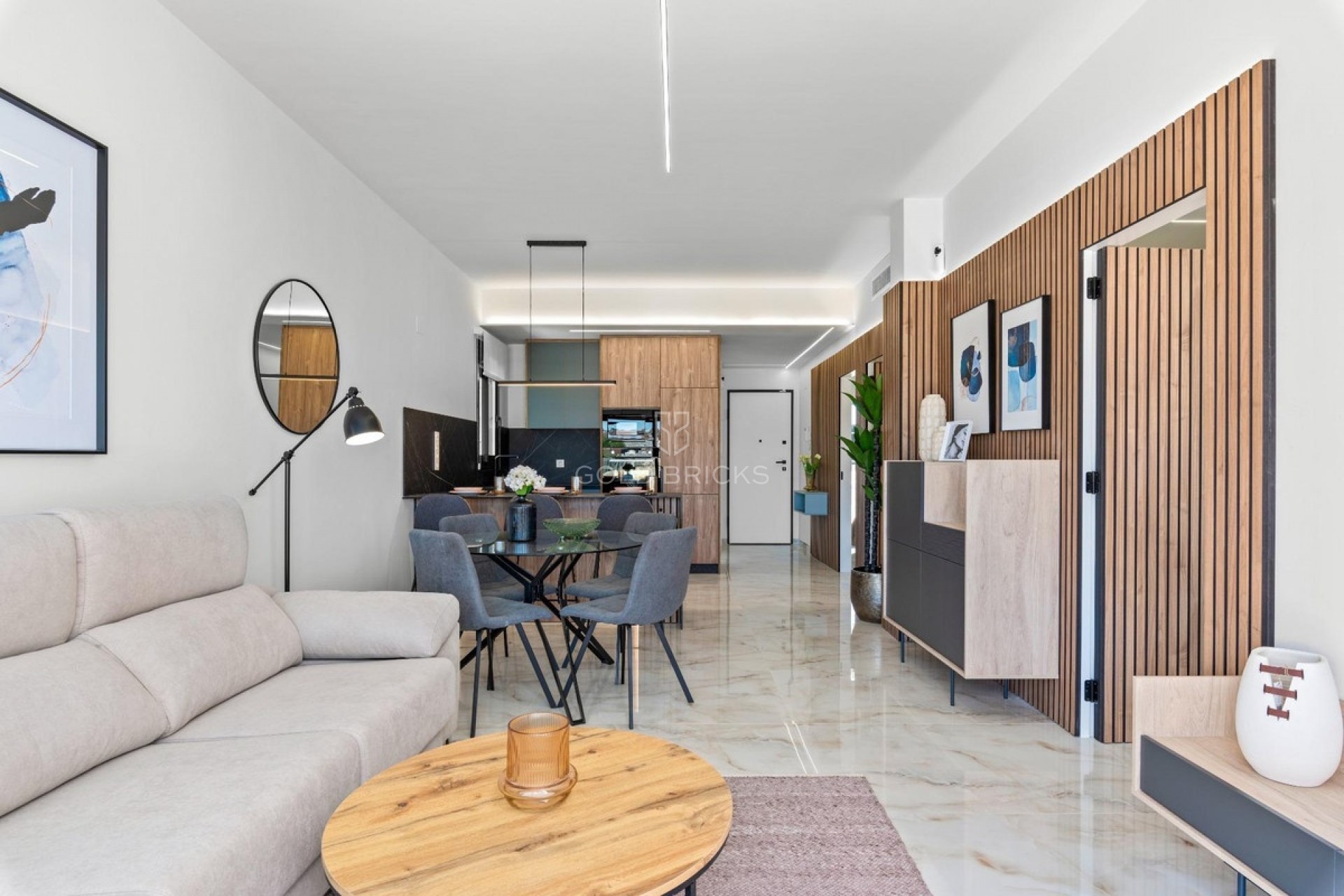 Wederverkoop ·  · Algorfa · Algorfa Centro