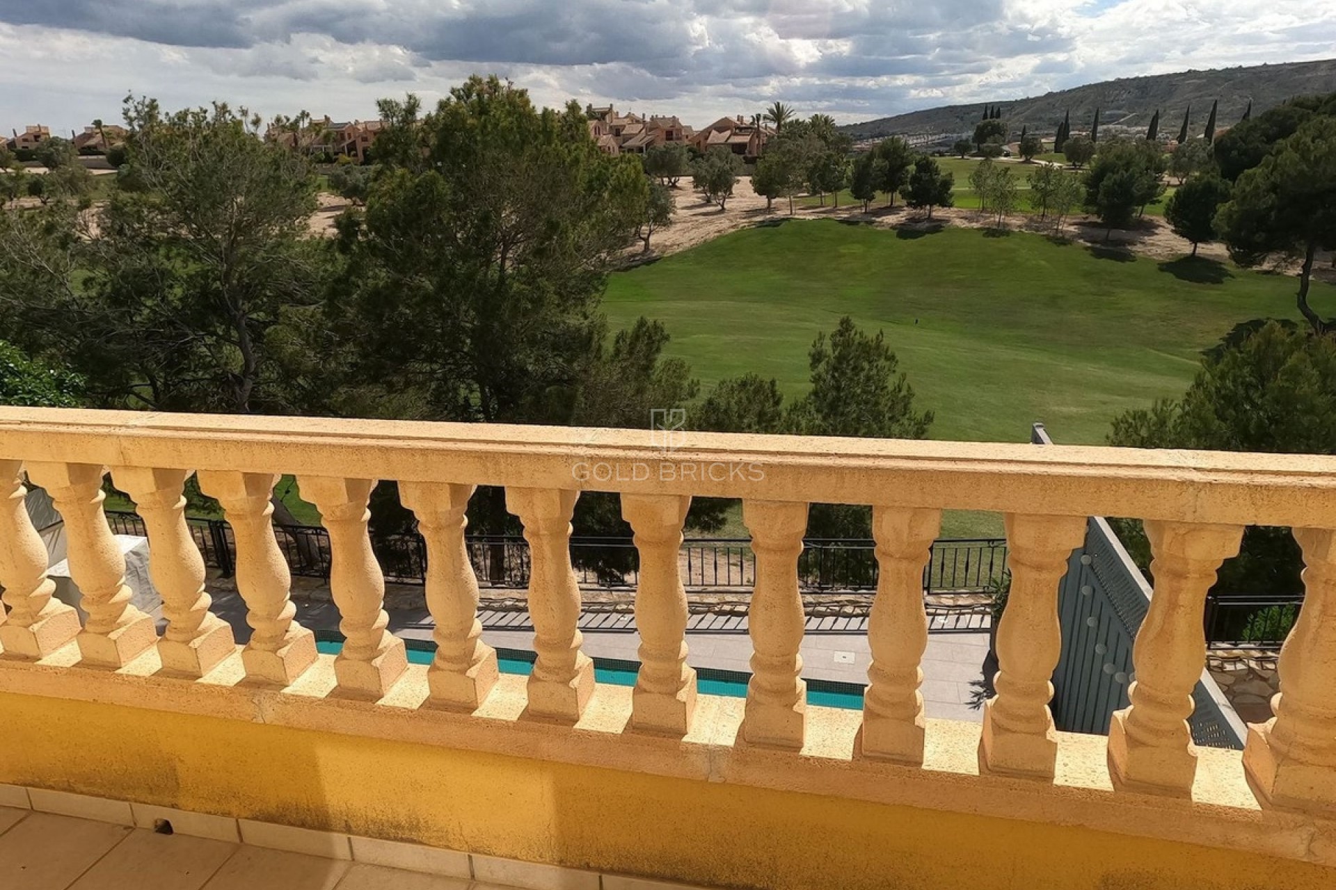 Wederverkoop ·  · Algorfa · La finca golf