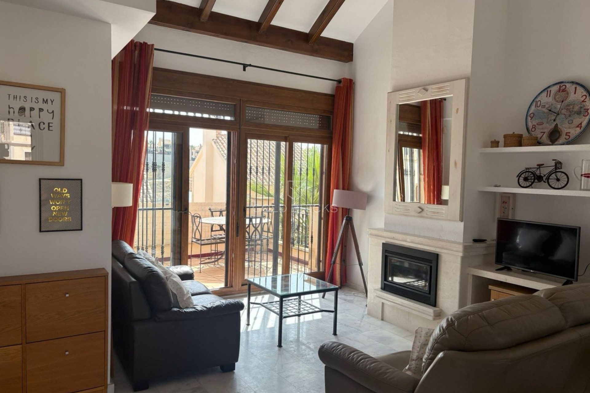 Wederverkoop ·  · Algorfa · La finca golf