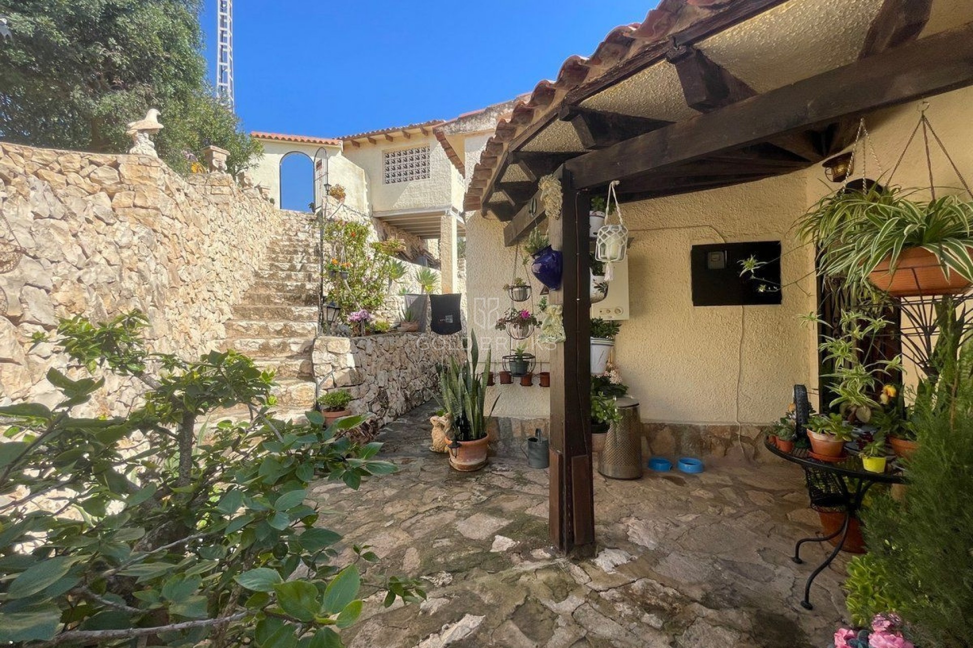 Wederverkoop ·  · Algorfa · Montemar