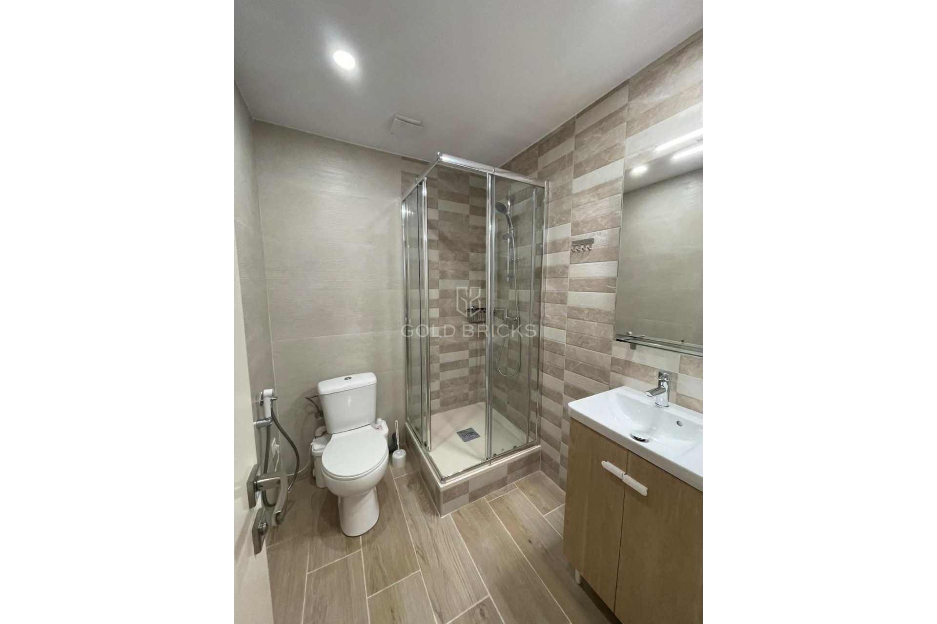 Wederverkoop ·  · Alicante · Alicante Centro