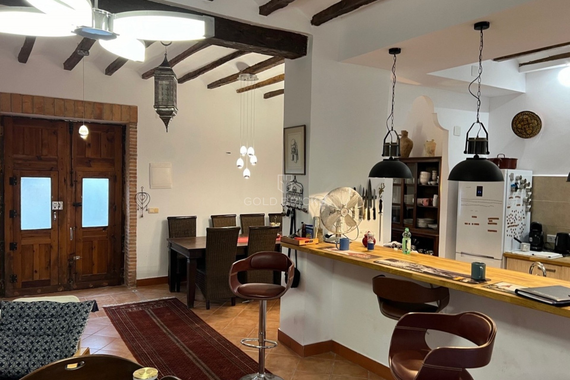 Wederverkoop ·  · Bolulla