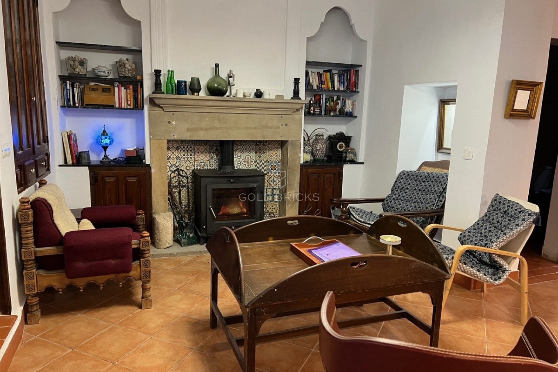 Wederverkoop ·  · Bolulla