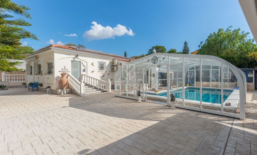  - Wederverkoop - Busot - RS-93977