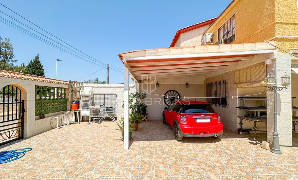  · Wederverkoop · Cartagena · Los Nietos