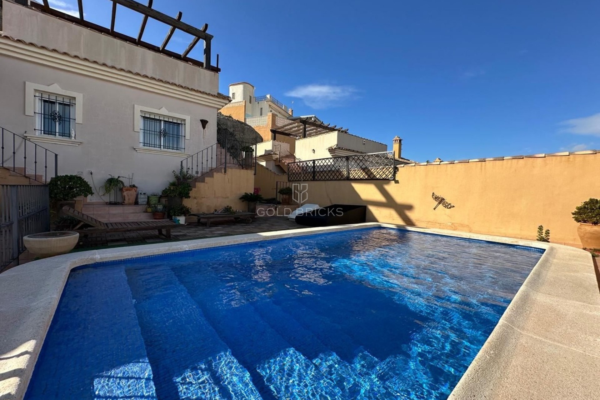 Wederverkoop ·  · Cartagena · Los Urrutias