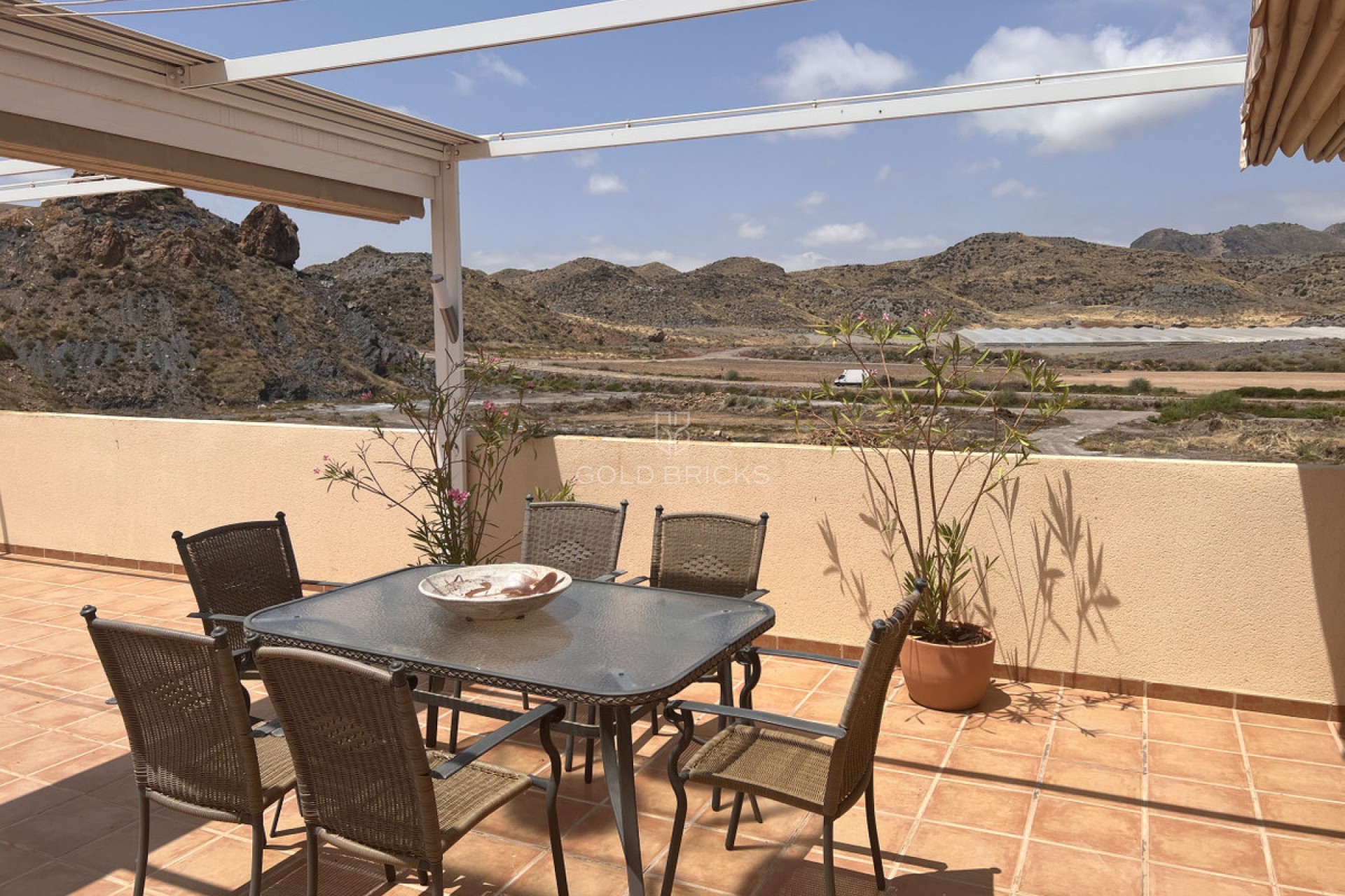 Wederverkoop ·  · Cuevas Del Almanzora