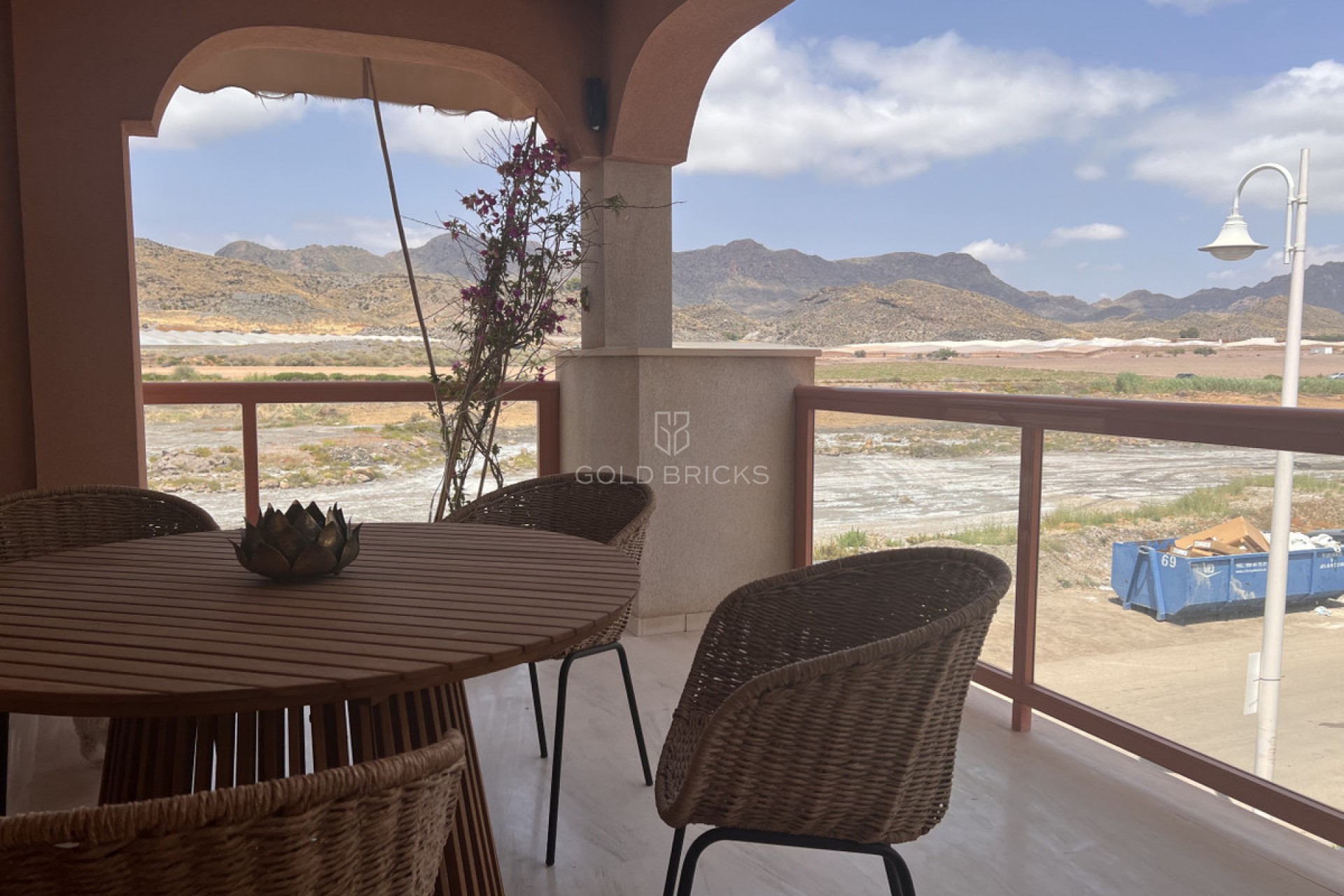 Wederverkoop ·  · Cuevas Del Almanzora