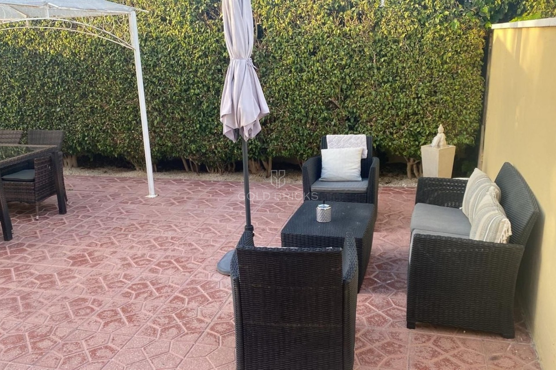 Wederverkoop ·  · Elche · Las Bayas