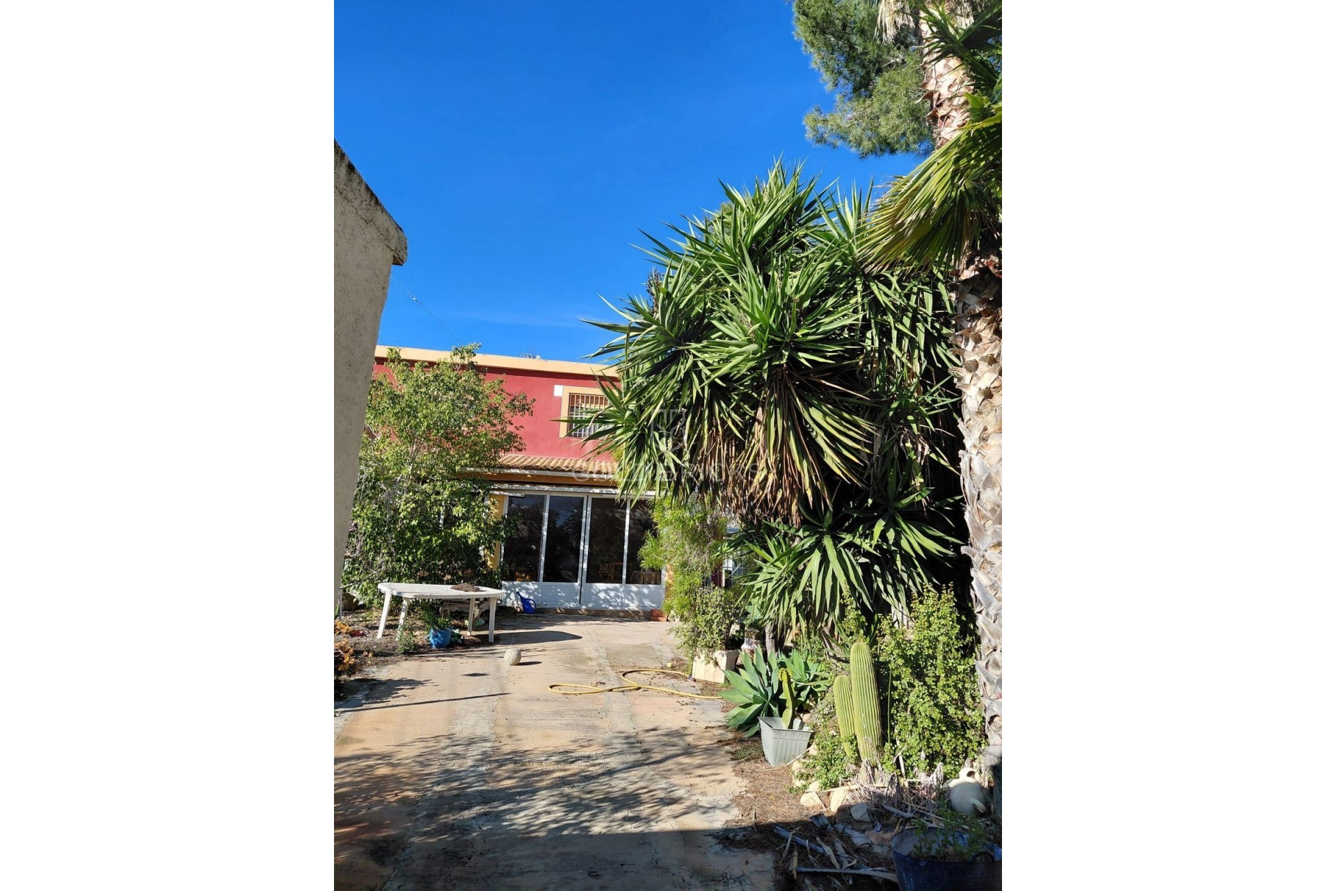 Wederverkoop ·  · Orihuela · La Murada