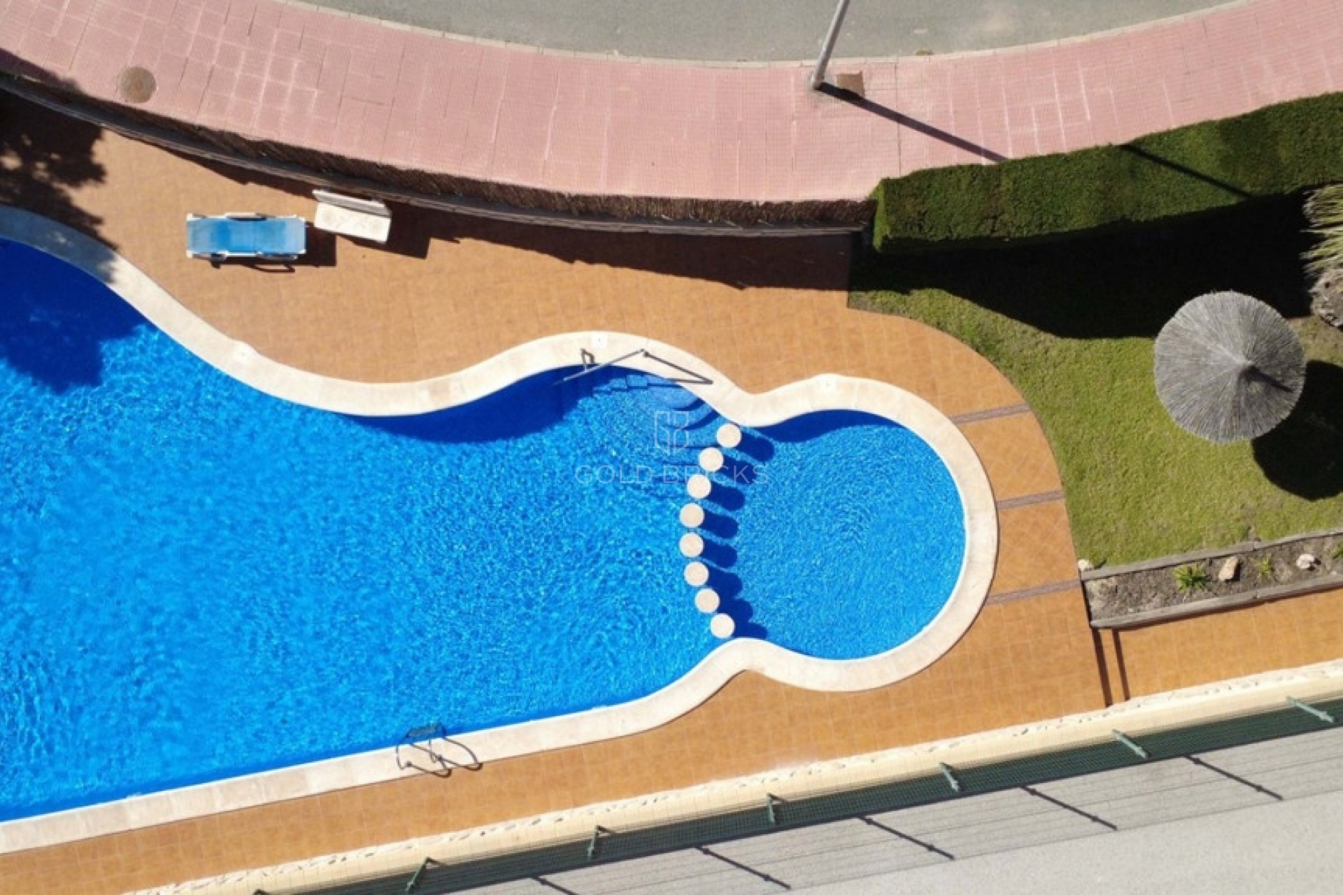 Wederverkoop ·  · Orihuela · Villamartin