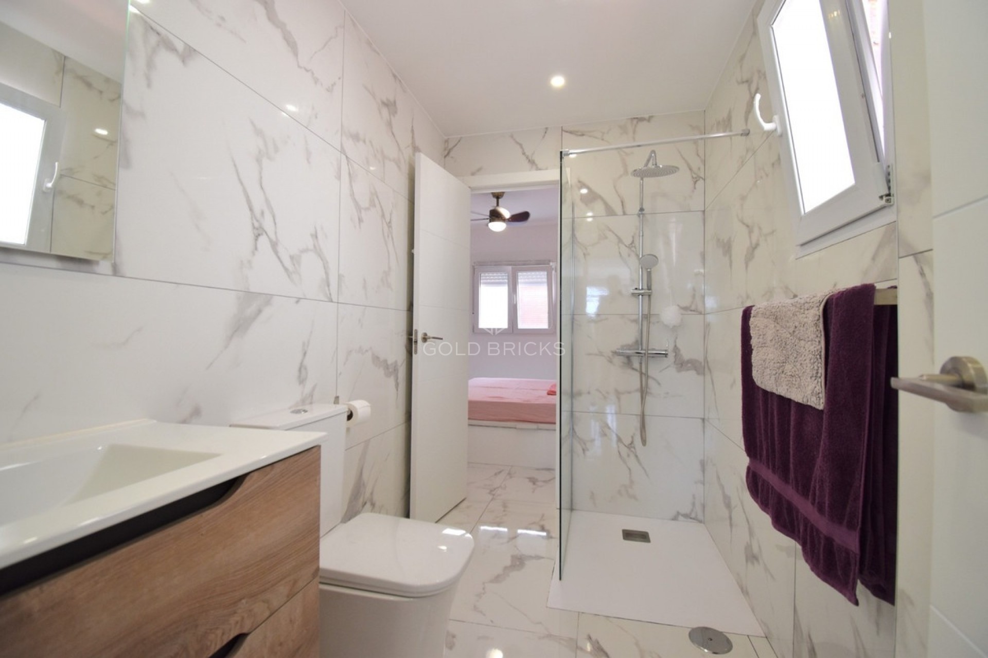 Wederverkoop ·  · Orihuela · Villamartin