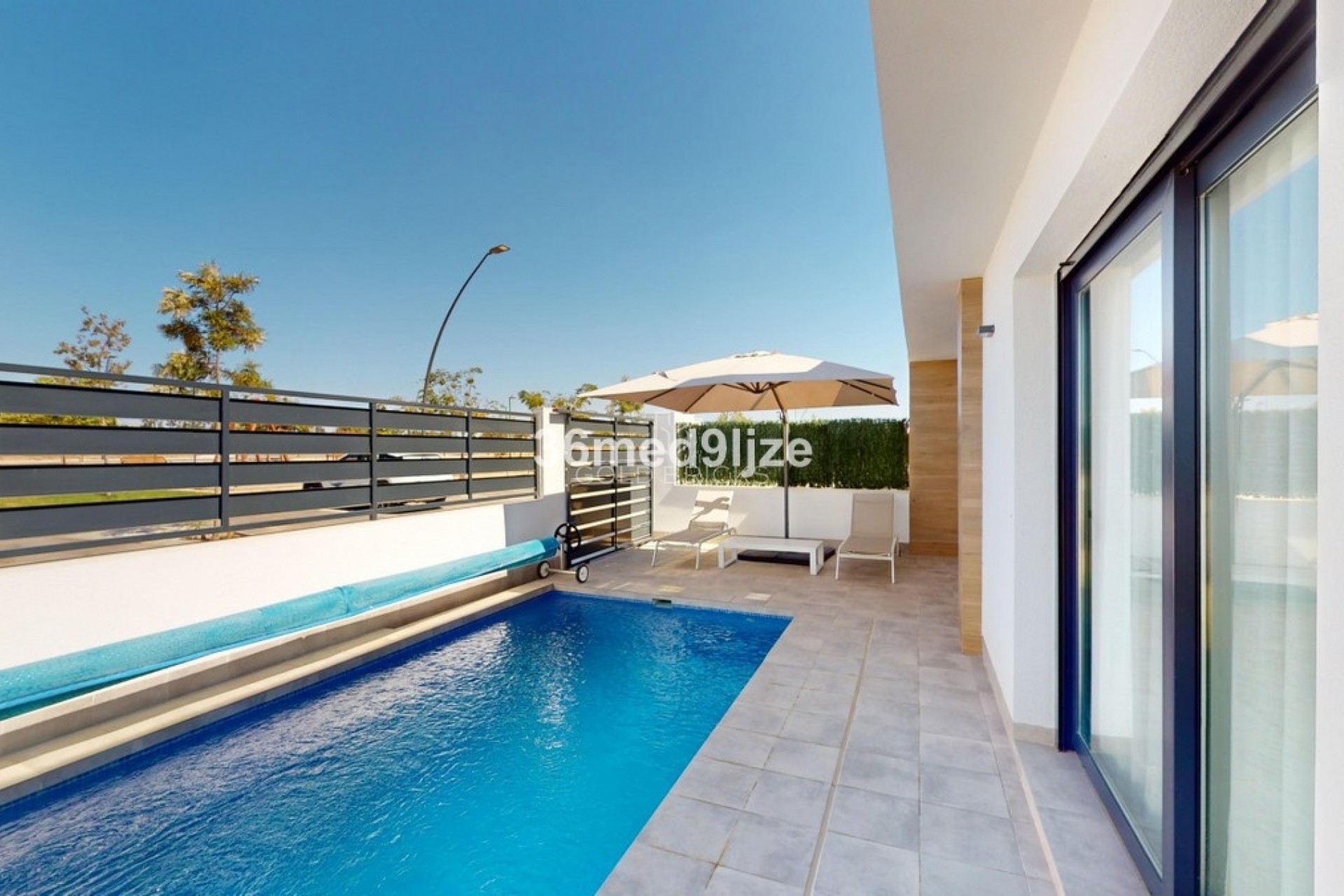 Wederverkoop ·  · Torre-Pacheco · Roldan