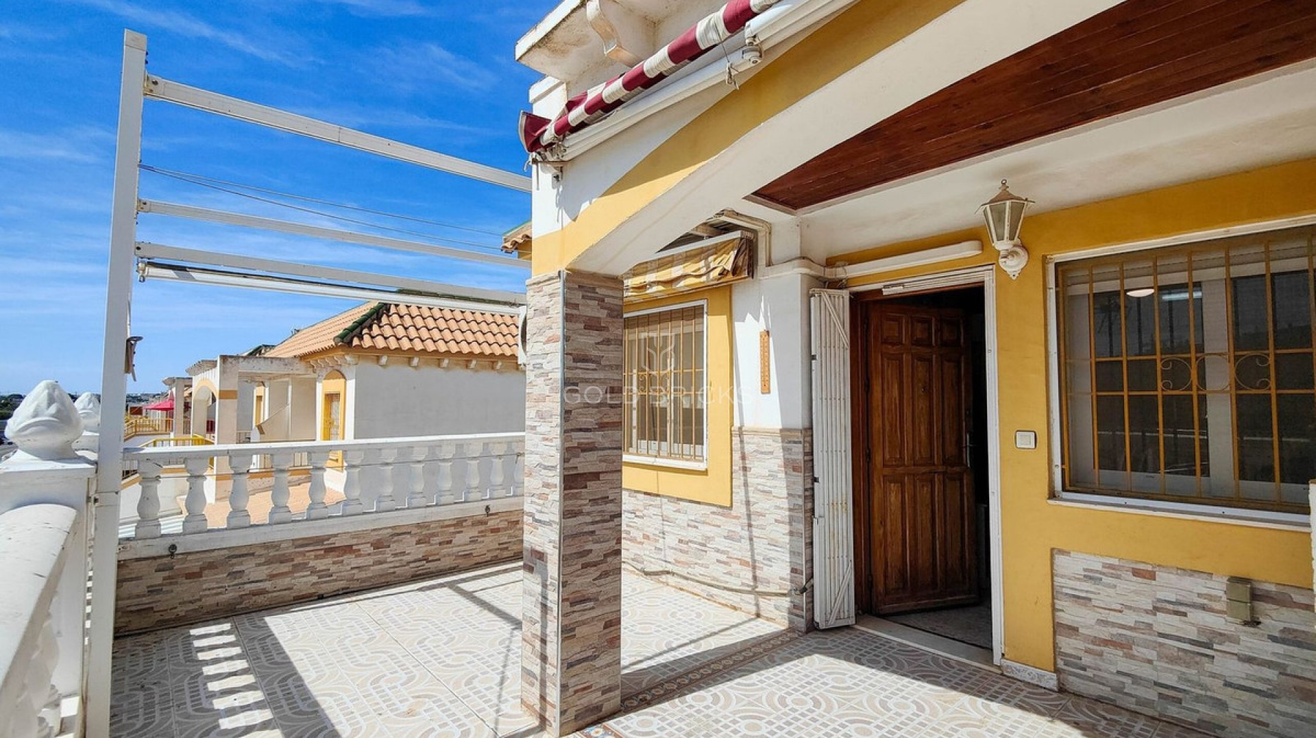  · Wederverkoop · Torrevieja · El Acequión - Los Náufragos