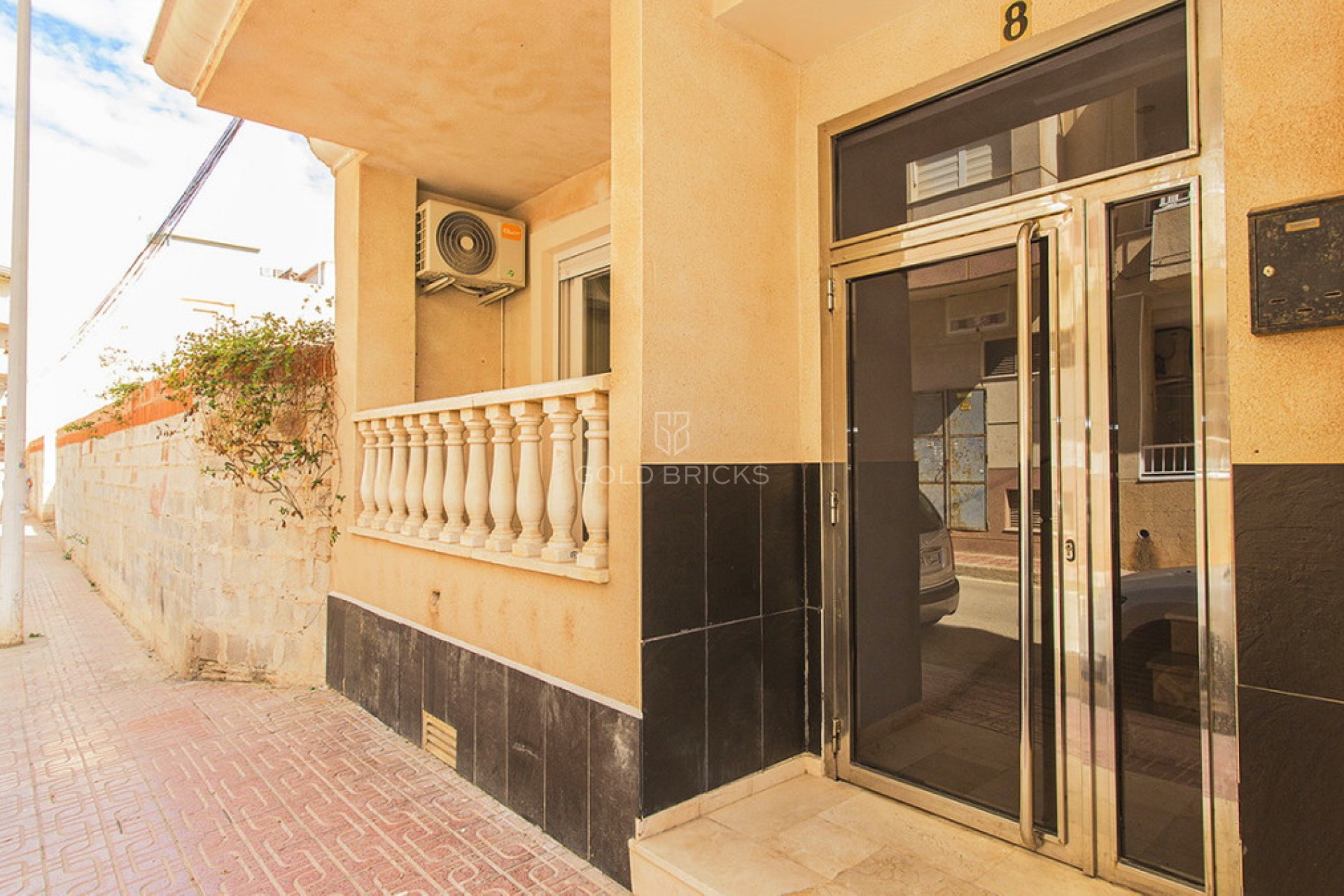 Wederverkoop ·  · Torrevieja · La Mata