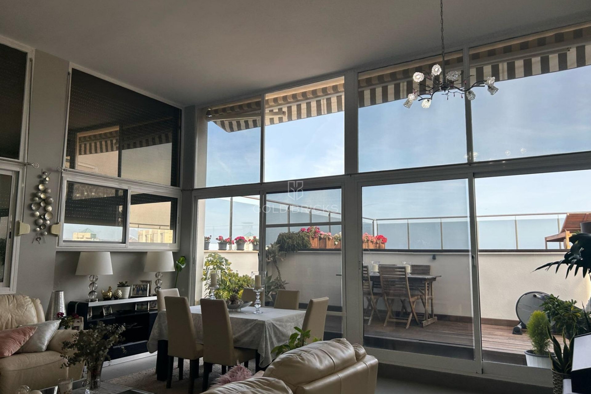 Wederverkoop ·  · Villajoyosa · Villajoyosa Centro