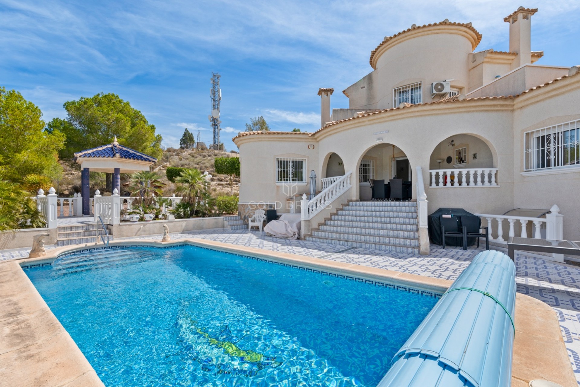 Wederverkoop · Vrijstaande villa · Algorfa