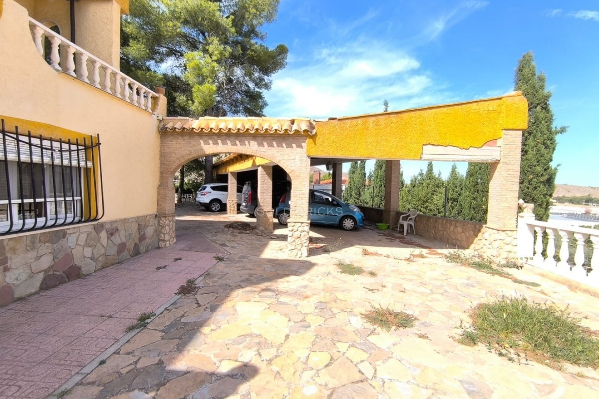 Wederverkoop ·  · Yecla · Yecla Centro