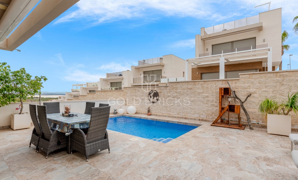 Sale · Villa · Orihuela Costa · Villamartín