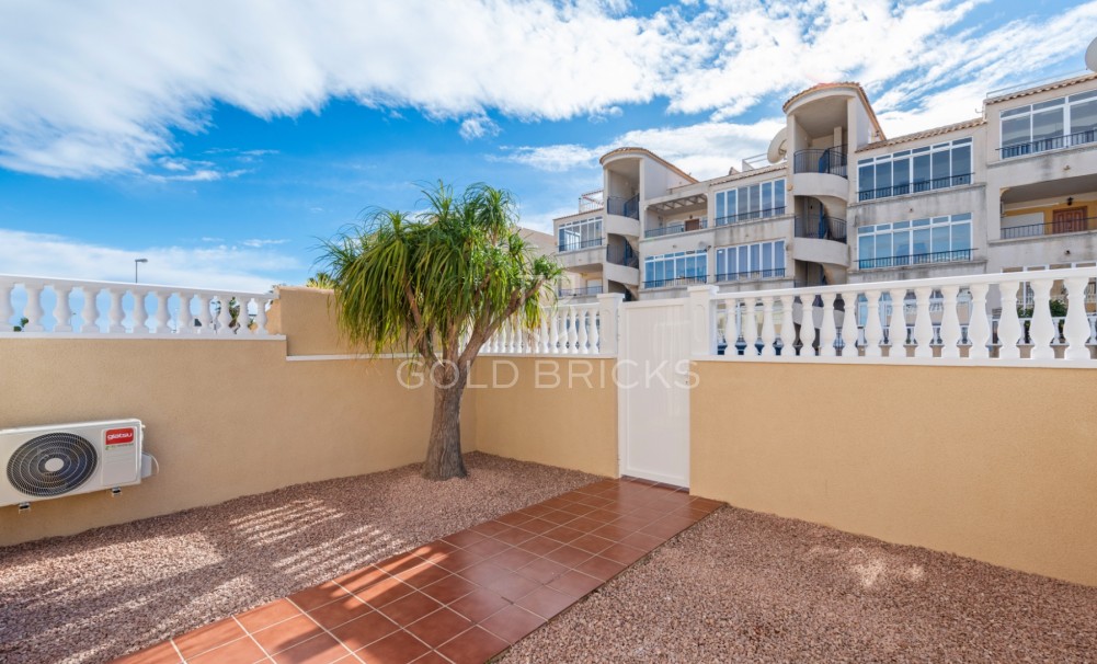 Wederverkoop · Apartment · Orihuela Costa · Punta Prima