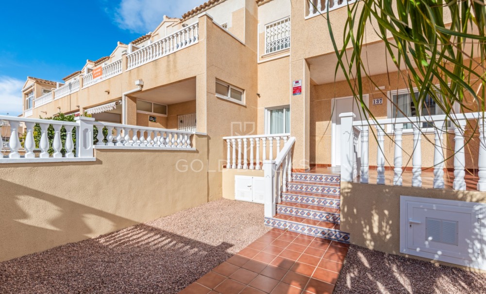 Wederverkoop · Apartment · Orihuela Costa · Punta Prima