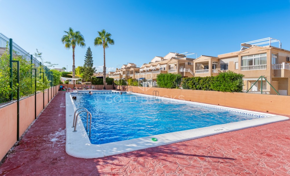 Wederverkoop · Apartment · Orihuela Costa · Punta Prima