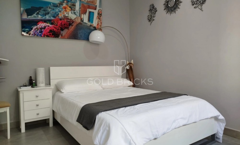 Resale · Villa · Orihuela Costa · Los Dolses