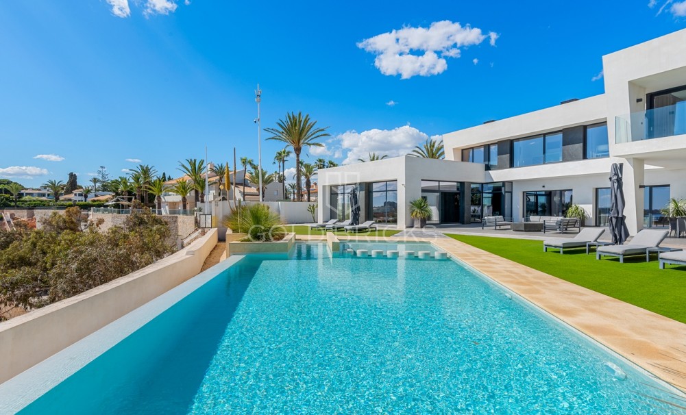 Sale · Villa · Orihuela Costa · Cabo Roig