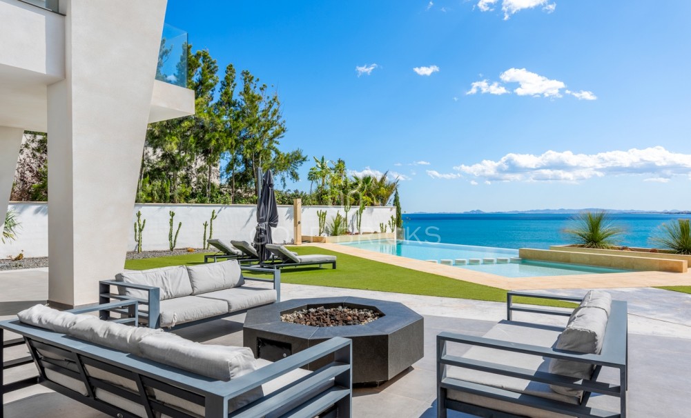 Sale · Villa · Orihuela Costa · Cabo Roig